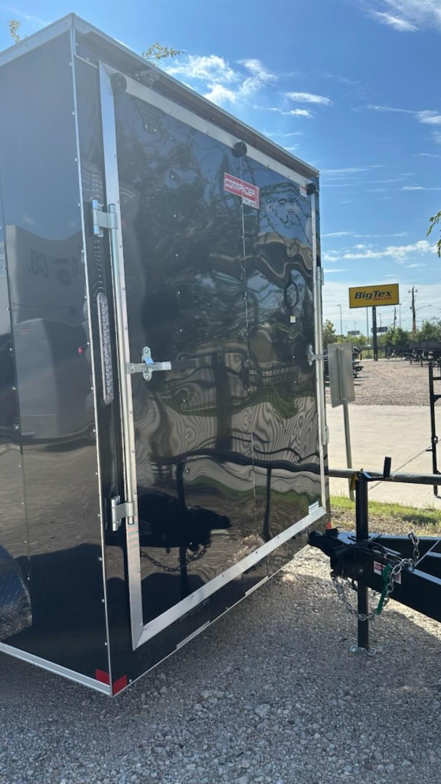 7X14 7X14 V NOSE ENCLOSED STD RAMP DOOR 7K BY CARRY ON Image 1