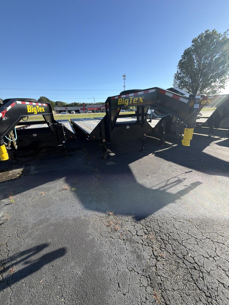 Big Tex 25GN, Gooseneck, 102" x 40', 25.9K, Dovetail, Mega Ramps Image 1