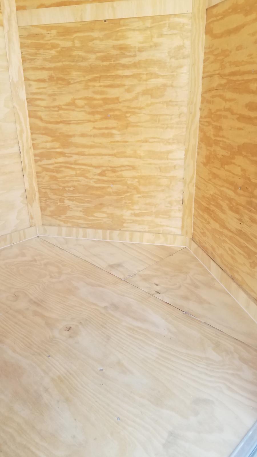 85X2 85X20 V NOSE ENCLOSED STD RAMP DOOR 10K BY CARRY ON Image 2