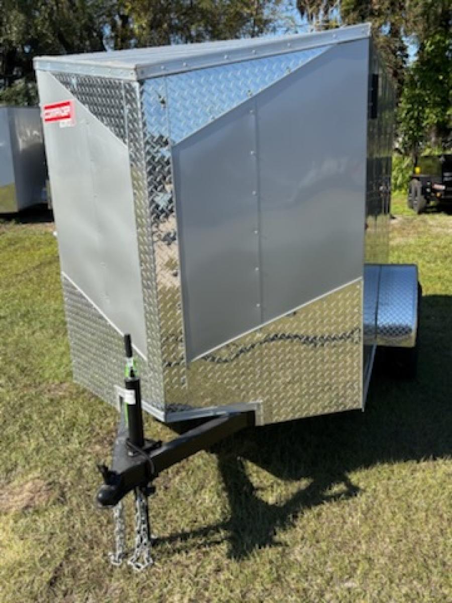 5X8C 5X8 V NOSE ENCLOSED STD RAMP DOOR 3K BY CARRY ON Image 0