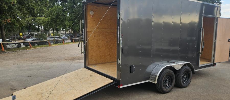 7X16 V NOSE ENCLOSED STD RAMP DOOR 7K BY CARRY ON Image 1