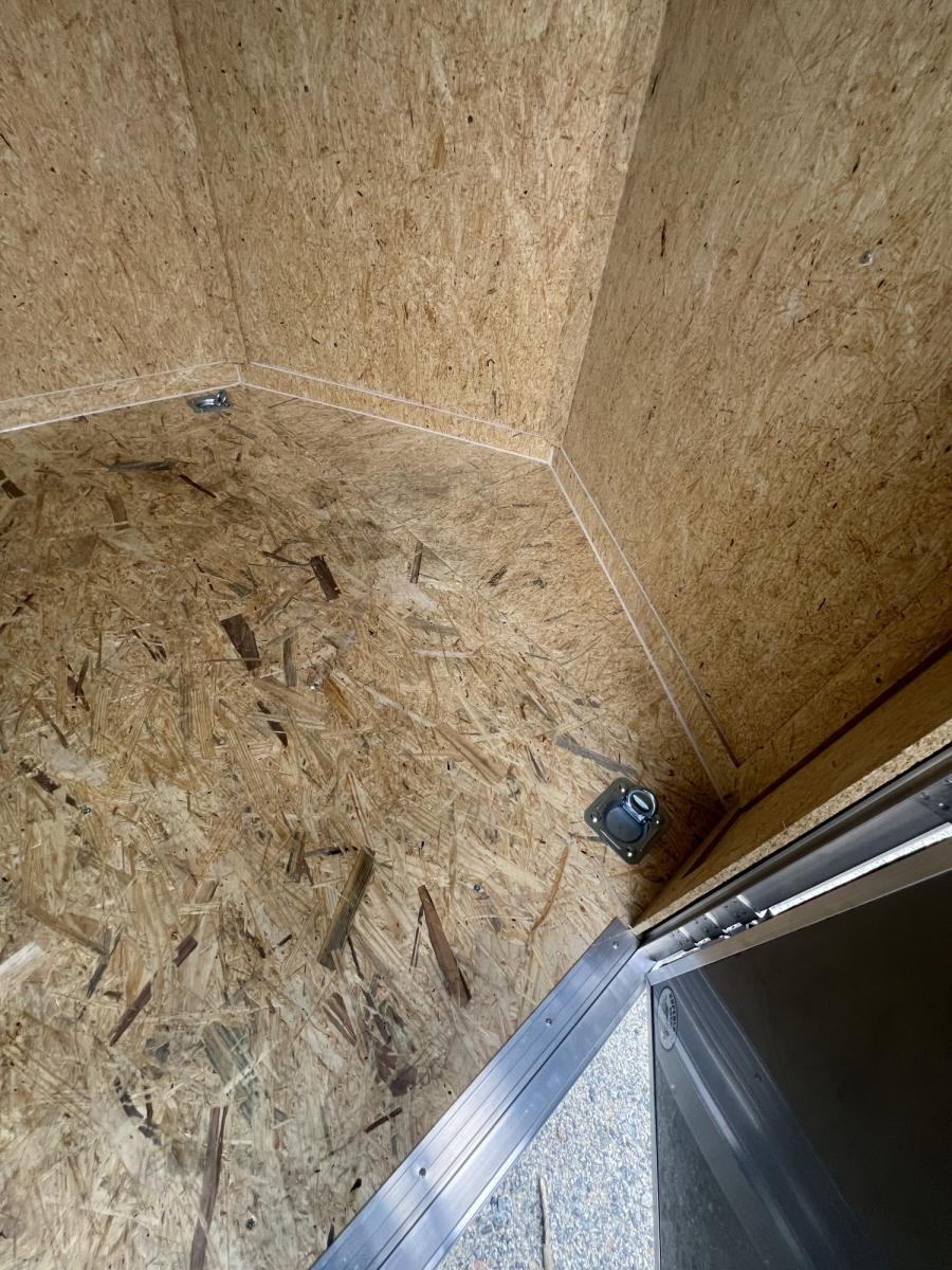 6X12 6X12 V NOSE ENCLOSED STD RAMP DOOR 7K BY CARRY ON Image 3