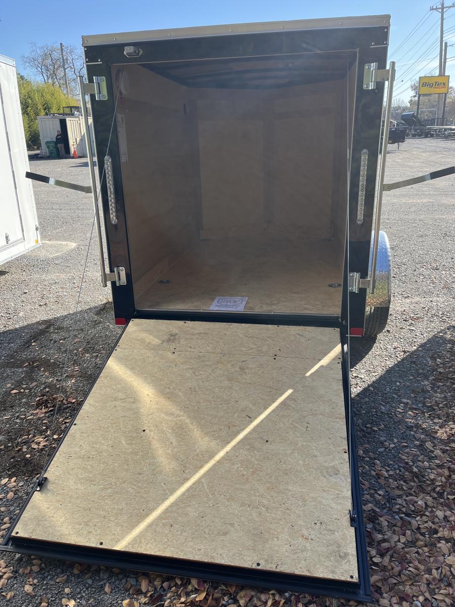 5X8C 5X8 V NOSE ENCLOSED STD RAMP DOOR 3K BY CARRY ON Image 4