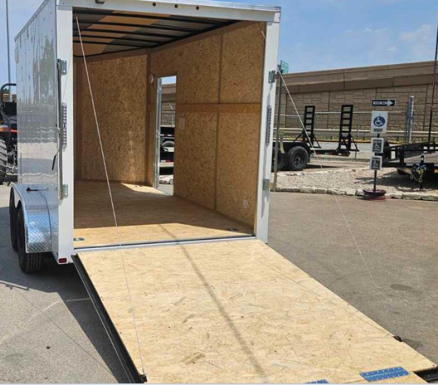7X12 V NOSE ENCLOSED STD RAMP DOOR 7K BY CARRY ON Image 2