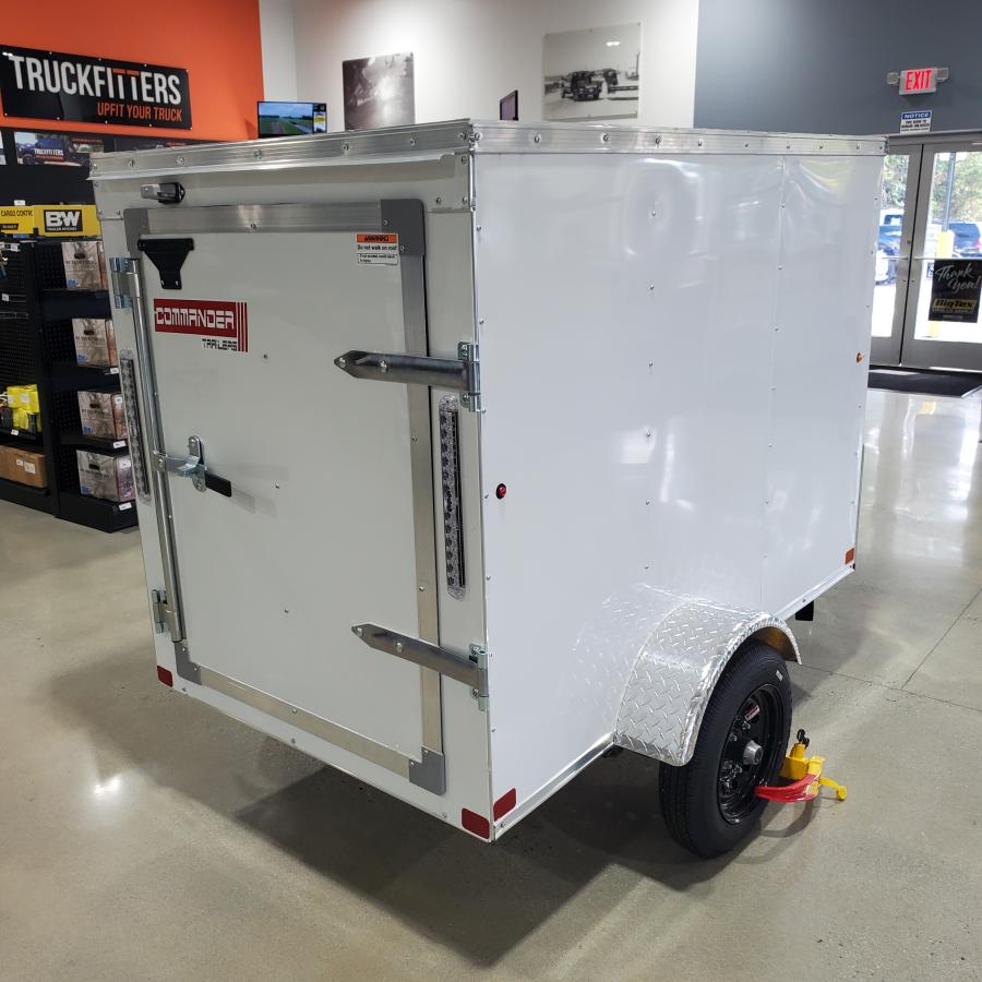 4X6C 4X6 V NOSE ENCLOSED STD RAMP DOOR 2K BY CARRY ON Image 1