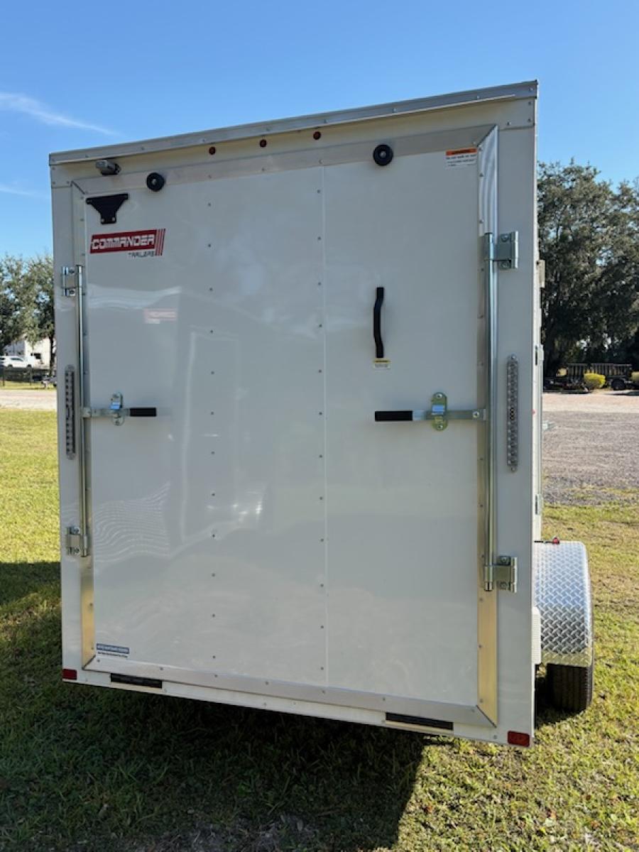 6X10 6X10 V NOSE ENCLOSED STD RAMP DOOR 3K BY CARRY ON Image 0