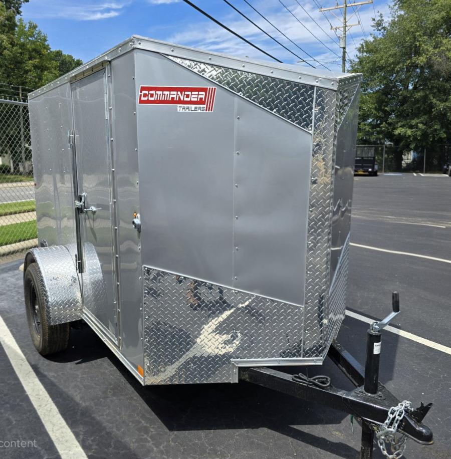 5X8C 5X8 V NOSE ENCLOSED STD RAMP DOOR 3K BY CARRY ON Image 2