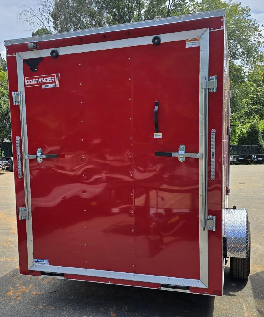 6X12 6X12 V NOSE ENCLOSED STD RAMP DOOR 7K BY CARRY ON Image 2