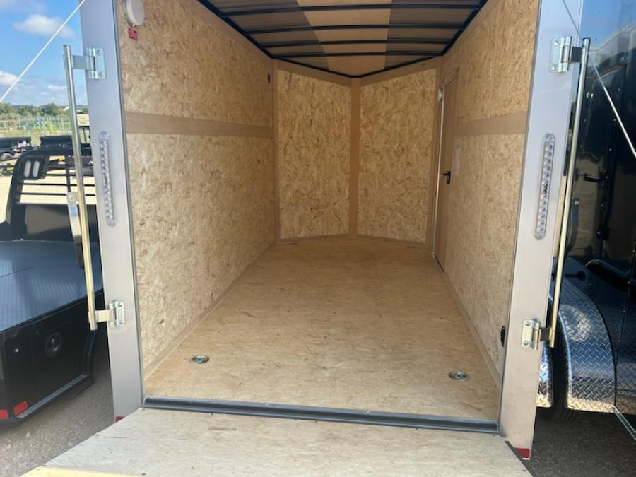6X12 6X12 V NOSE ENCLOSED STD RAMP DOOR 7K BY CARRY ON Image 4