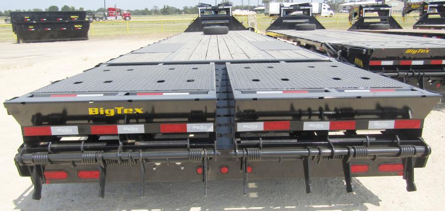 Big Tex 25GN, Gooseneck, 102" x 30', 25.9K, Dovetail, Mega Ramps Image 2