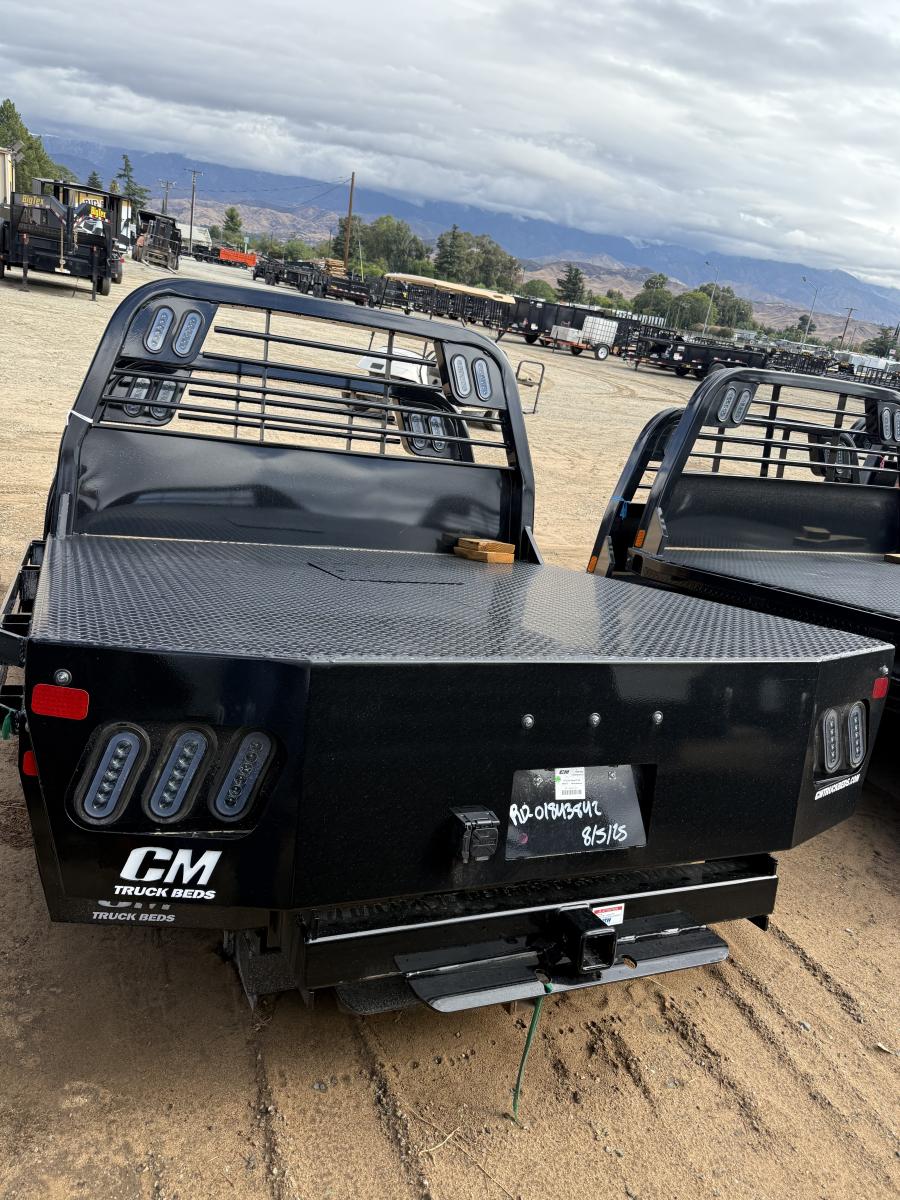 CM RD BED 84" L X 84" W X 38" CA X 42" RUNNERS Image 2