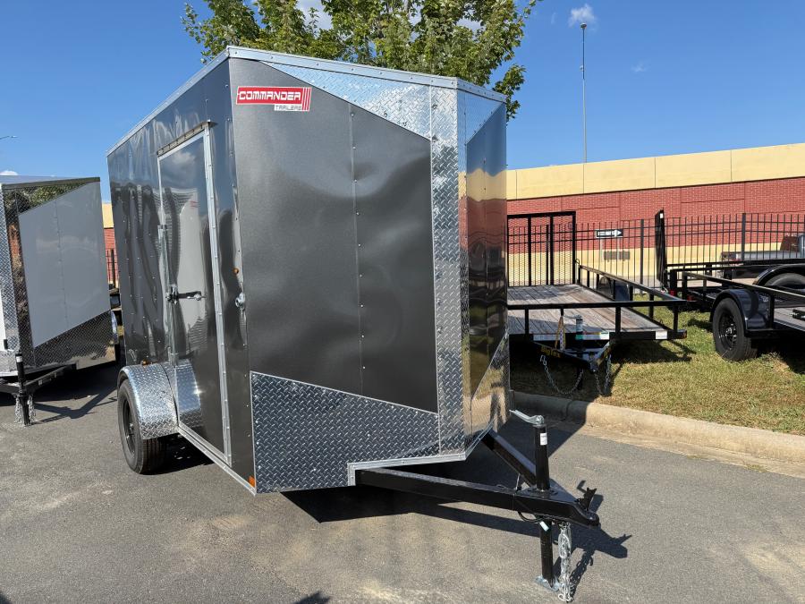 6X10 V NOSE ENCLOSED STD RAMP DOOR 3K BY CARRY ON Image 0