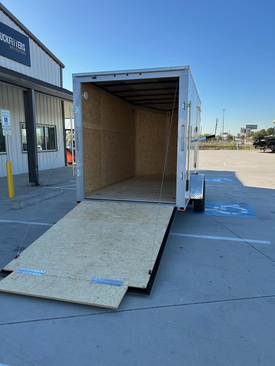 6X12 6X12 V NOSE ENCLOSED STD RAMP DOOR 3K BY CARRY ON Image 0