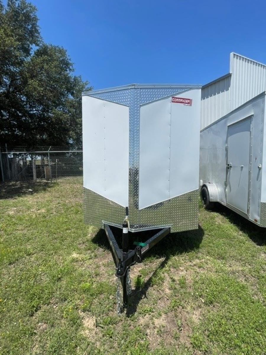 6X12 6X12 V NOSE ENCLOSED STD RAMP DOOR 7K BY CARRY ON Image 1