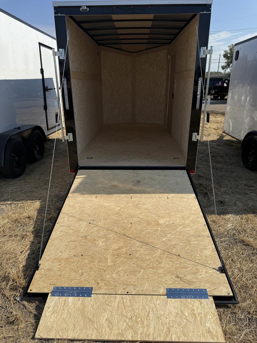 6X12 6X12 V NOSE ENCLOSED STD RAMP DOOR 7K BY CARRY ON image 2