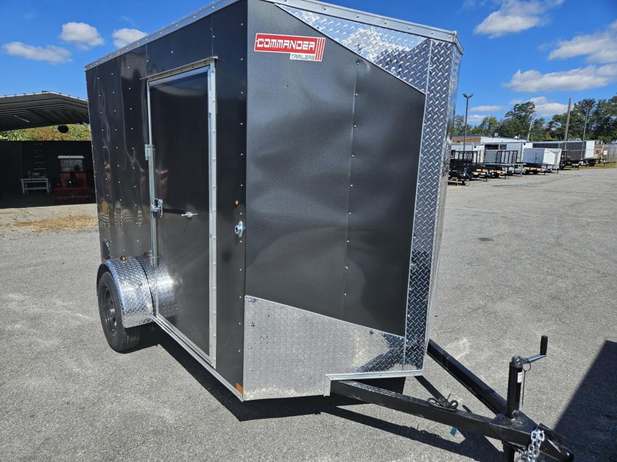 6X10 6X10 V NOSE ENCLOSED STD RAMP DOOR 3K BY CARRY ON Image 0