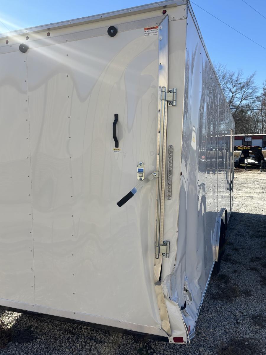 85X2 85X24 V NOSE ENCLOSED STD RAMP DOOR 10K BY CARRY ON Image 17