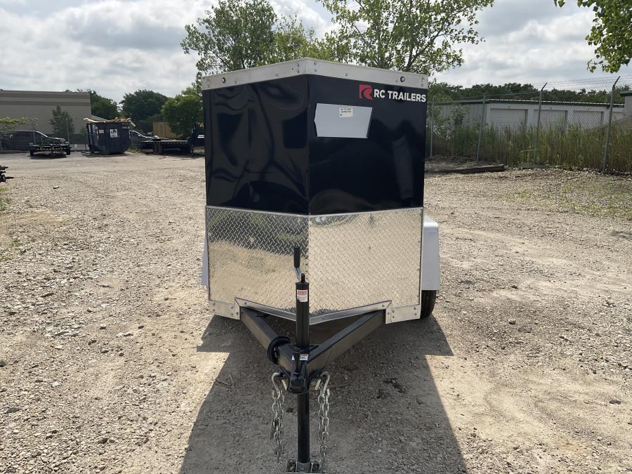 RDLX RDLX 4 x 6 SA FLAT TOP WEDG ENCLOSED TRAILER BY RC Image 0