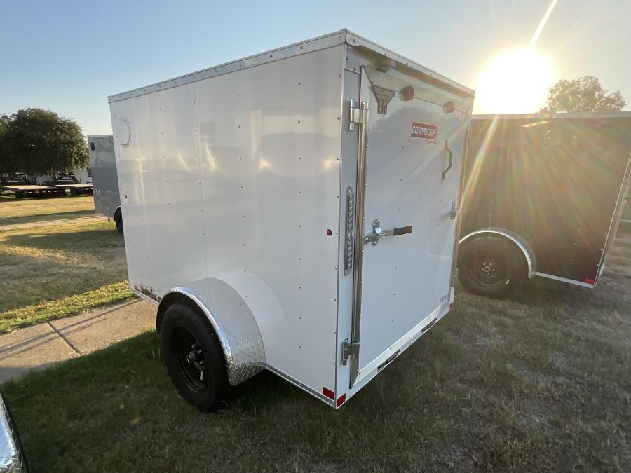 5X8C 5X8 V NOSE ENCLOSED STD RAMP DOOR 3K BY CARRY ON Image 1