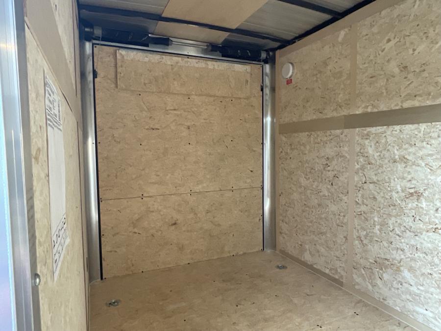 6X12 6X12 V NOSE ENCLOSED STD RAMP DOOR 7K BY CARRY ON Image 4