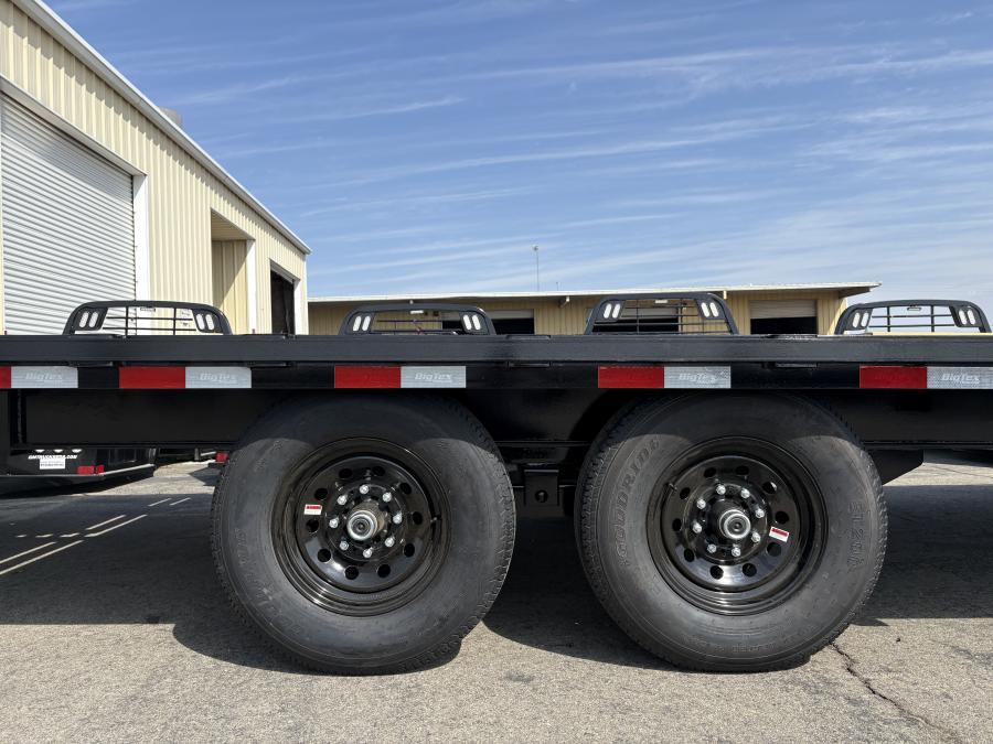 Big Tex 14PH, Pintle, 102" x 20', 15.9K, Dovetail, Mega Ramps Image 2
