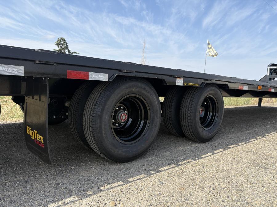 Big Tex 22GN, Gooseneck, 102" x 40', 23.9K, Dovetail, Mega Ramps Image 2