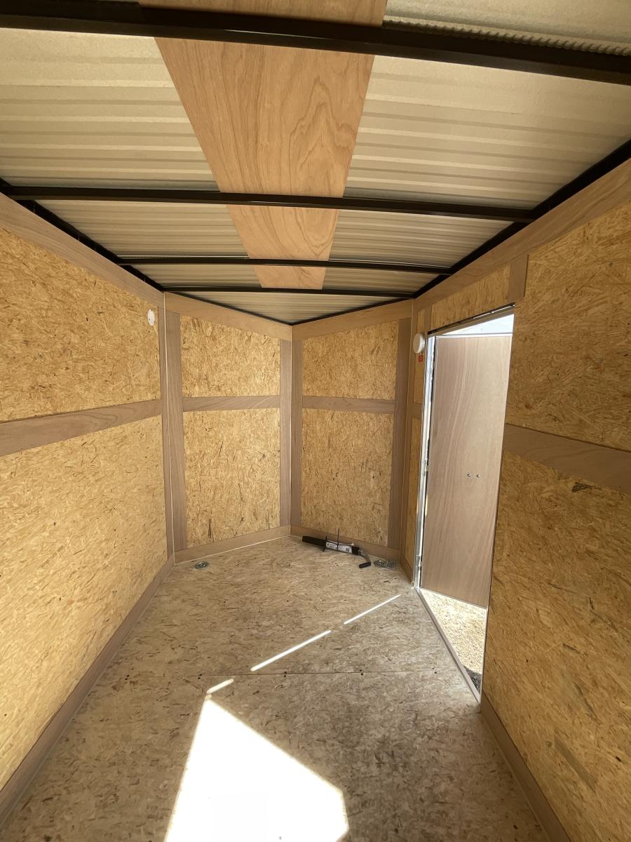 6X12 6X12 V NOSE ENCLOSED STD RAMP DOOR 7K BY CARRY ON Image 3