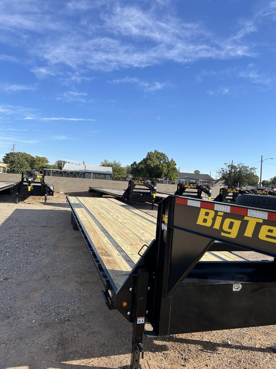 Big Tex 14GN, Gooseneck, 102" x 40', 15.9K, Straight Deck Image 1