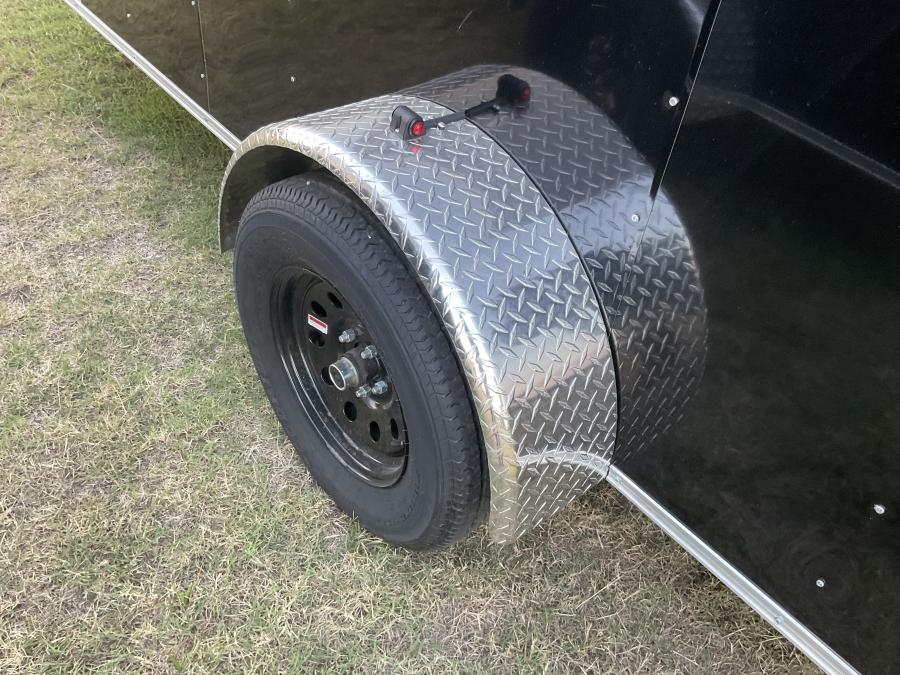 6X12 6X12 V NOSE ENCLOSED STD RAMP DOOR 7K BY CARRY ON Image 1