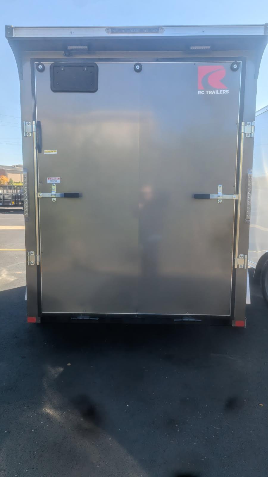 RDLX RDLX 6 x 10 SA FLAT TOP WEDG ENCLOSED TRAILER BY RC Image 2