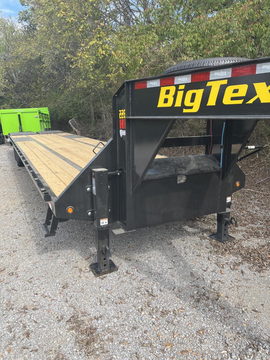 Big Tex 22GN, Gooseneck, 102" x 40', 23.9K, Dovetail, Mega Ramps Image 5