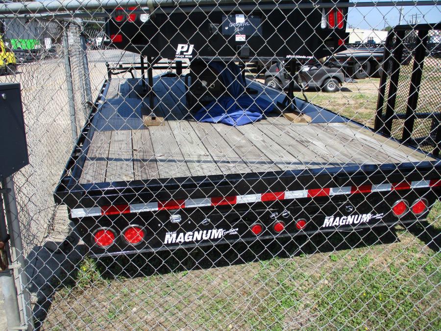 PJ F8, Equipment, 16′ x 102″, 14k,  Monster Steps Image 1