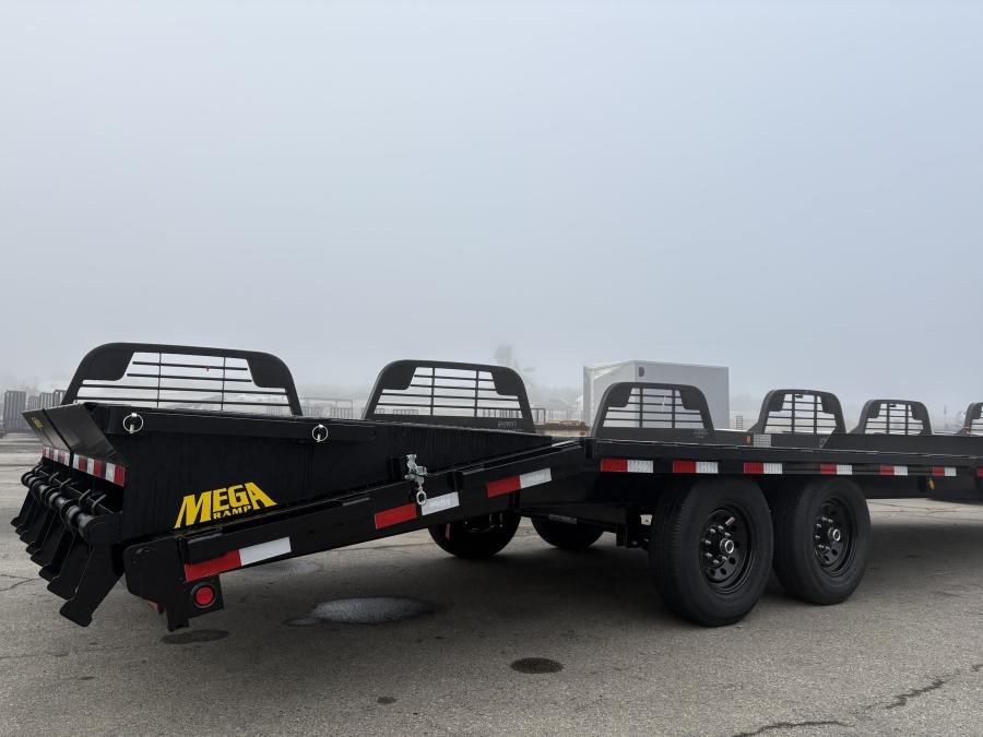 Big Tex 14PH, Pintle, 102" x 20', 15.9K, Dovetail, Mega Ramps Image 2