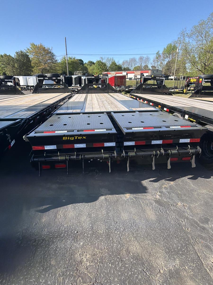 Big Tex 22GN, Gooseneck, 102" x 25', 23.9K, Dovetail, Mega Ramps Image 1