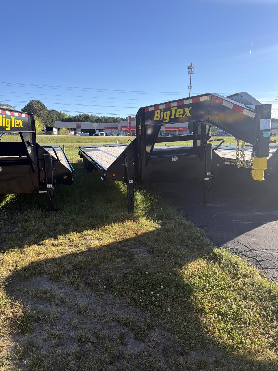 Big Tex 25GN, Gooseneck, 102" x 30', 25.9K, Dovetail, Mega Ramps Image 0