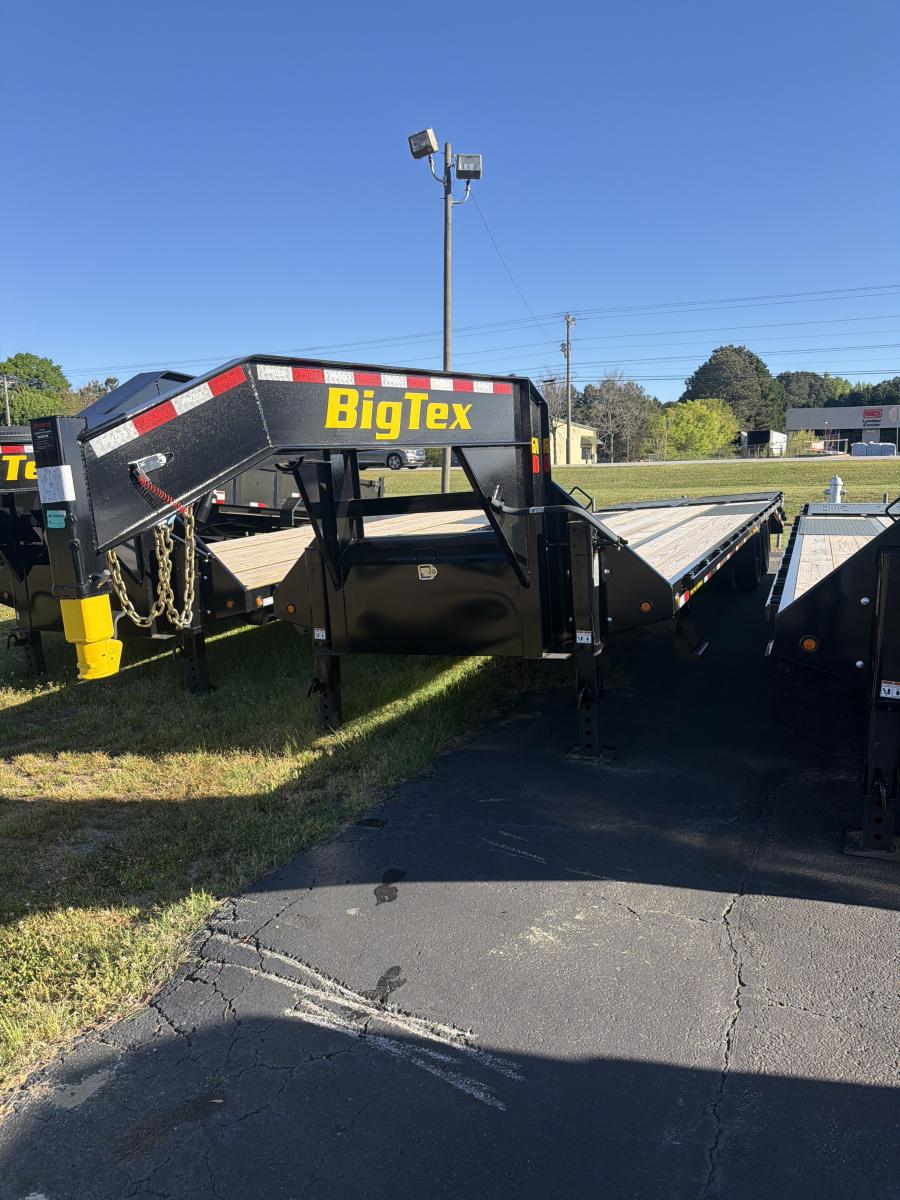 Big Tex 25GN, Gooseneck, 102" x 30', 25.9K, Dovetail, Mega Ramps Image 3