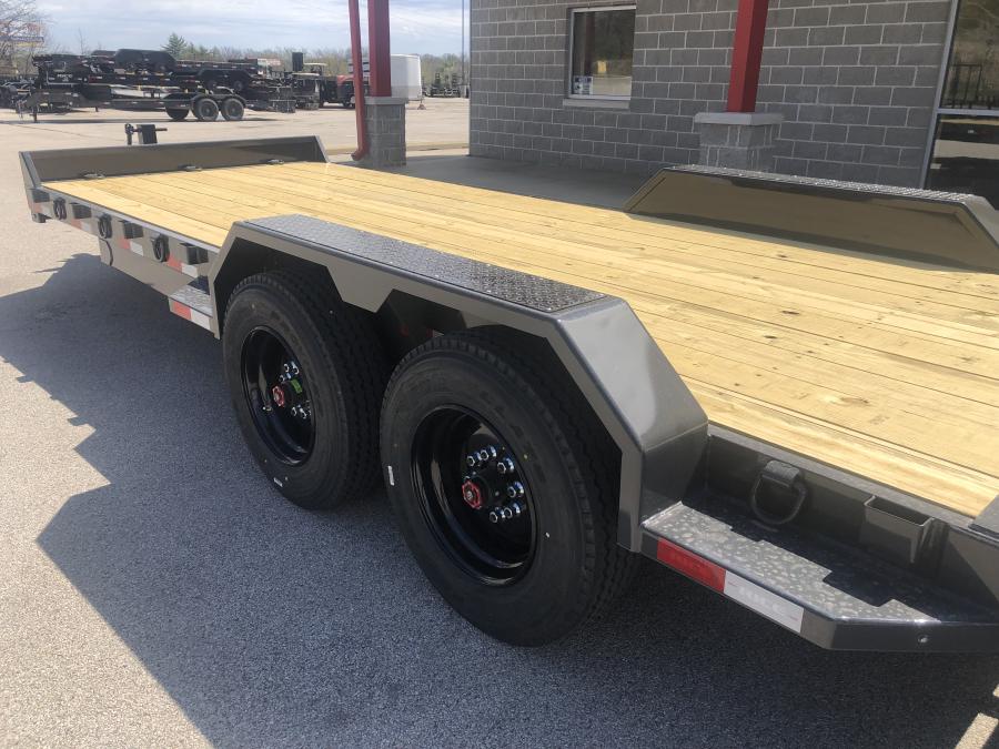 Rice HD Equipment, 82" x 21' (18+3), 16K, Dovetail, Mega Ramps Image 3