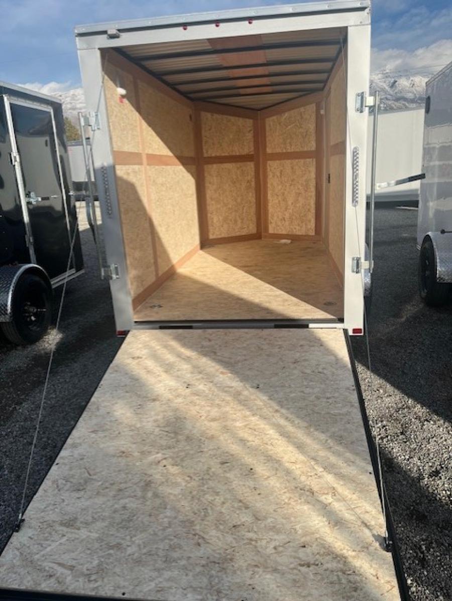 6X12 6X12 V NOSE ENCLOSED STD RAMP DOOR 7K BY CARRY ON Image 0