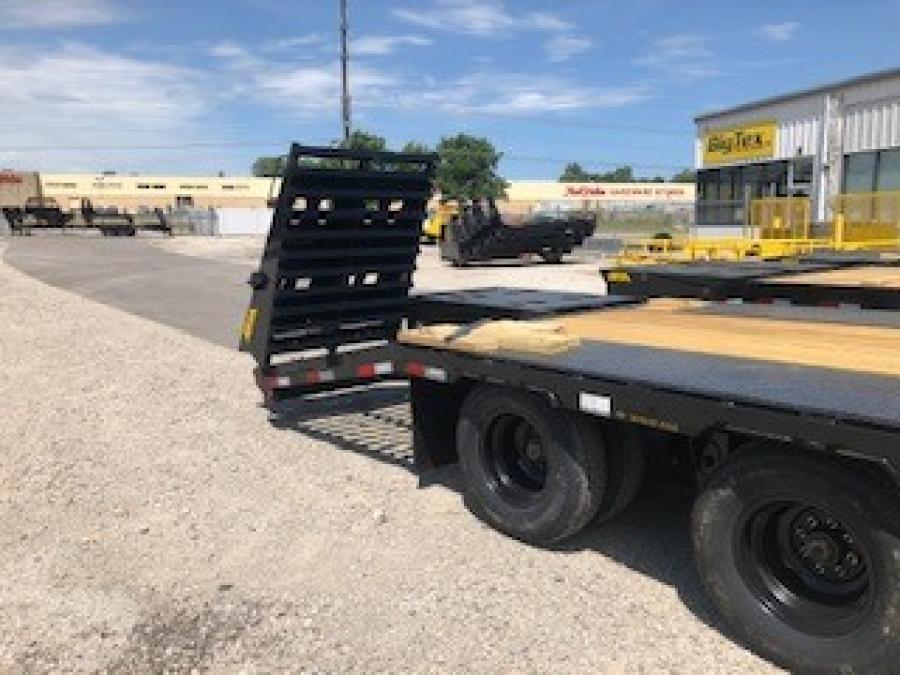 Big Tex 22GN, Gooseneck, 102″ x 25′, 23.9K, Dovetail, Mega Ramps Image 3