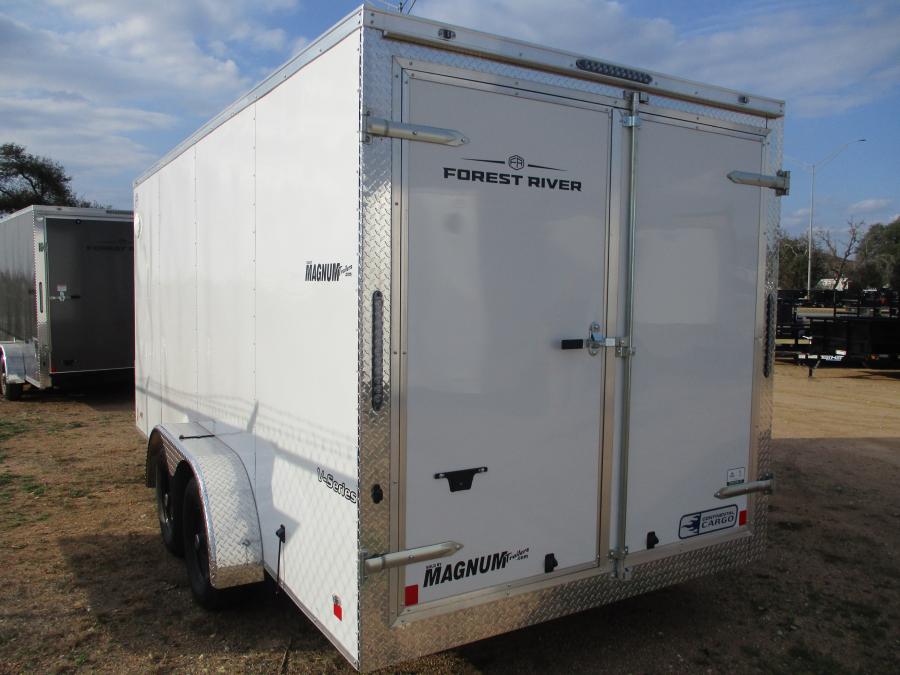 VHW 7X16 ENCLOSED DOUBLE DOOR WHITE Image 1