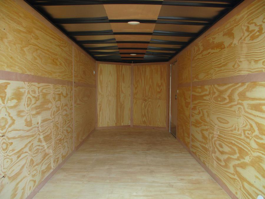 VHW 7X16 ENCLOSED DOUBLE DOOR WHITE Image 2