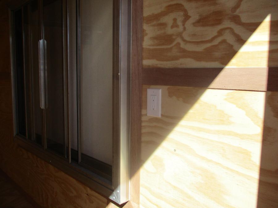 Value Hauler Wedge 6 x 12 SA Forest RIVER CONCES ELEC Image 7