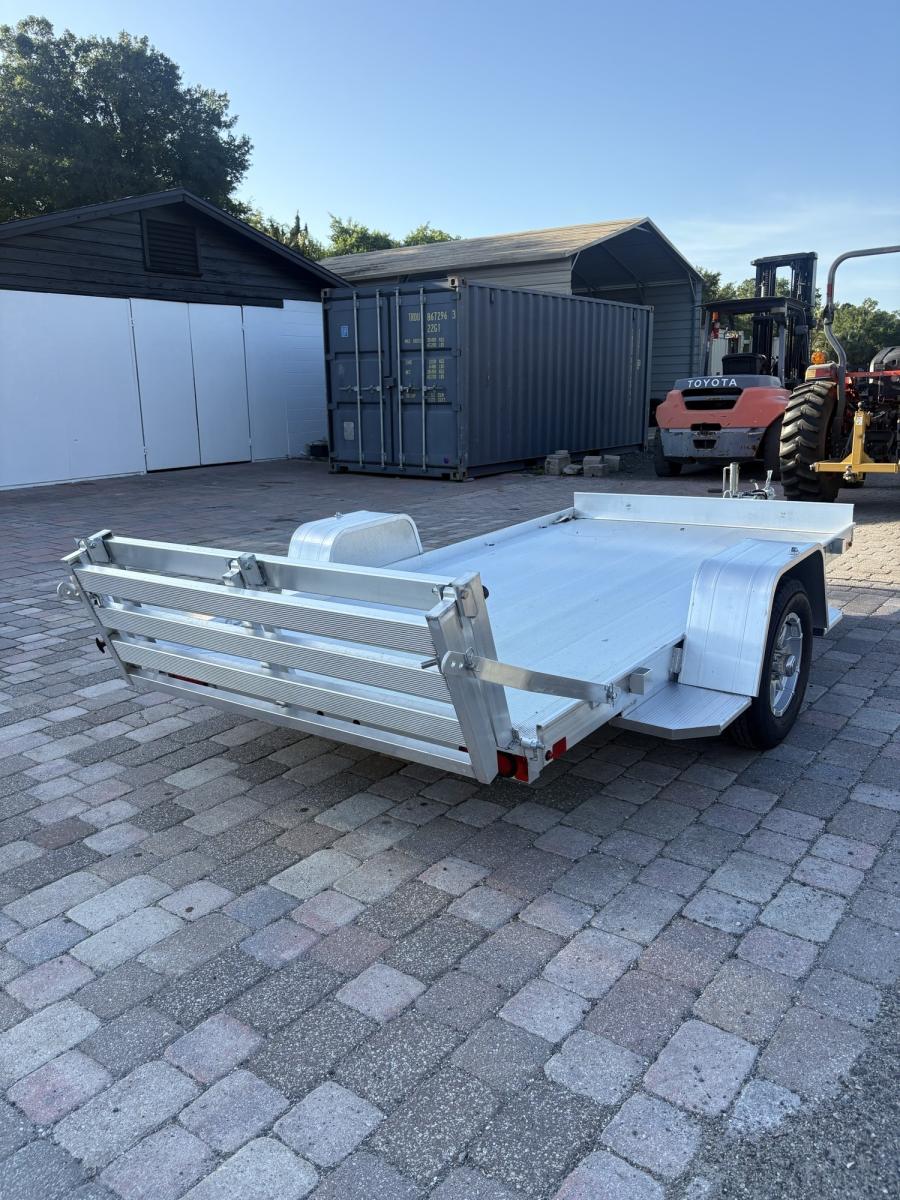 Aluma 6310 Aluma 63" x 120" SA Utility Trailer, Bi-Fold Tailgate, Image 5