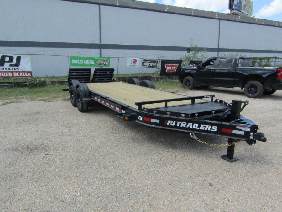 PJ EV, Equipment, 20' x 83", 15.4k, Dovetail, Monster Ramps Image 2