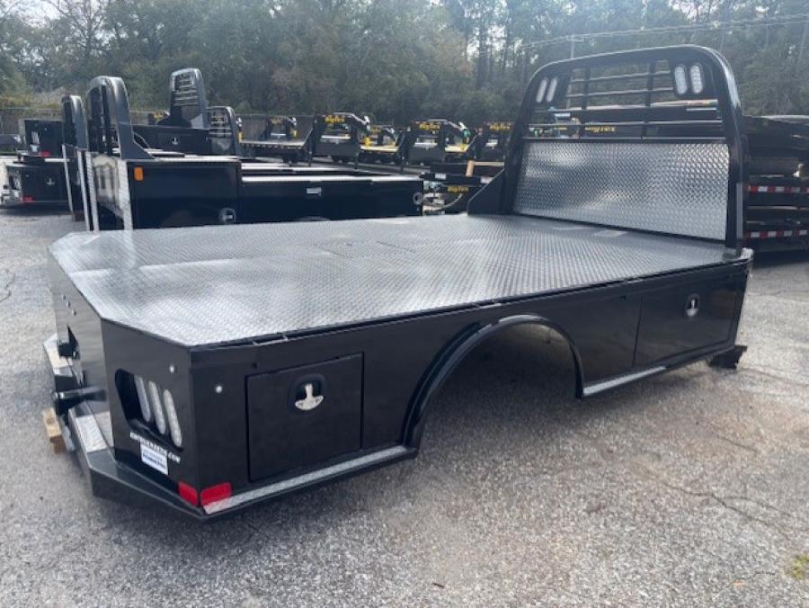 CM SK BED 114" L X 94" W X 84" CA X 34" RUNNERS Image 1