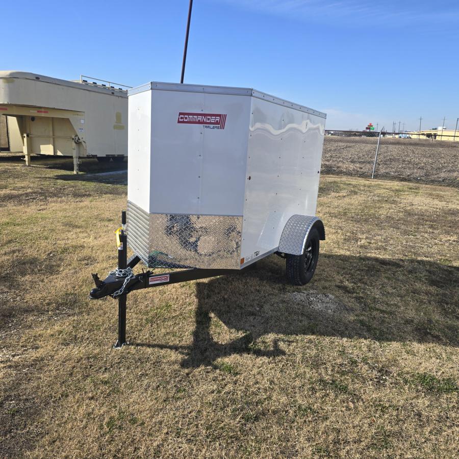 5X8C CARRY-ON 5X8 ENCLOSED 3K RD WH Image 0