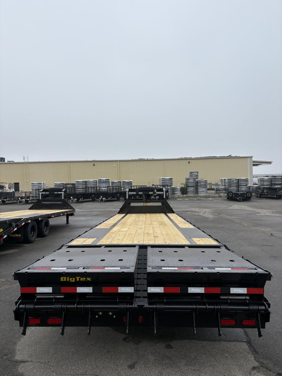 Big Tex 14GN, Gooseneck, 102″ x 30′, 15.9K, Dovetail, Mega Ramps Image 1