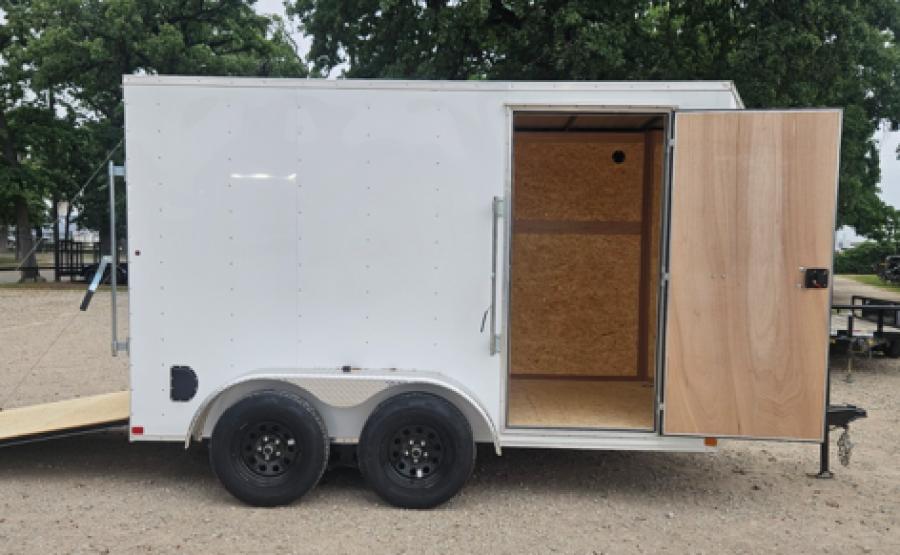 CARRY-ON CT 6X12 V NOSE ENCLOSED STD RAMP DOOR 7K BY CARRY ON Image 0
