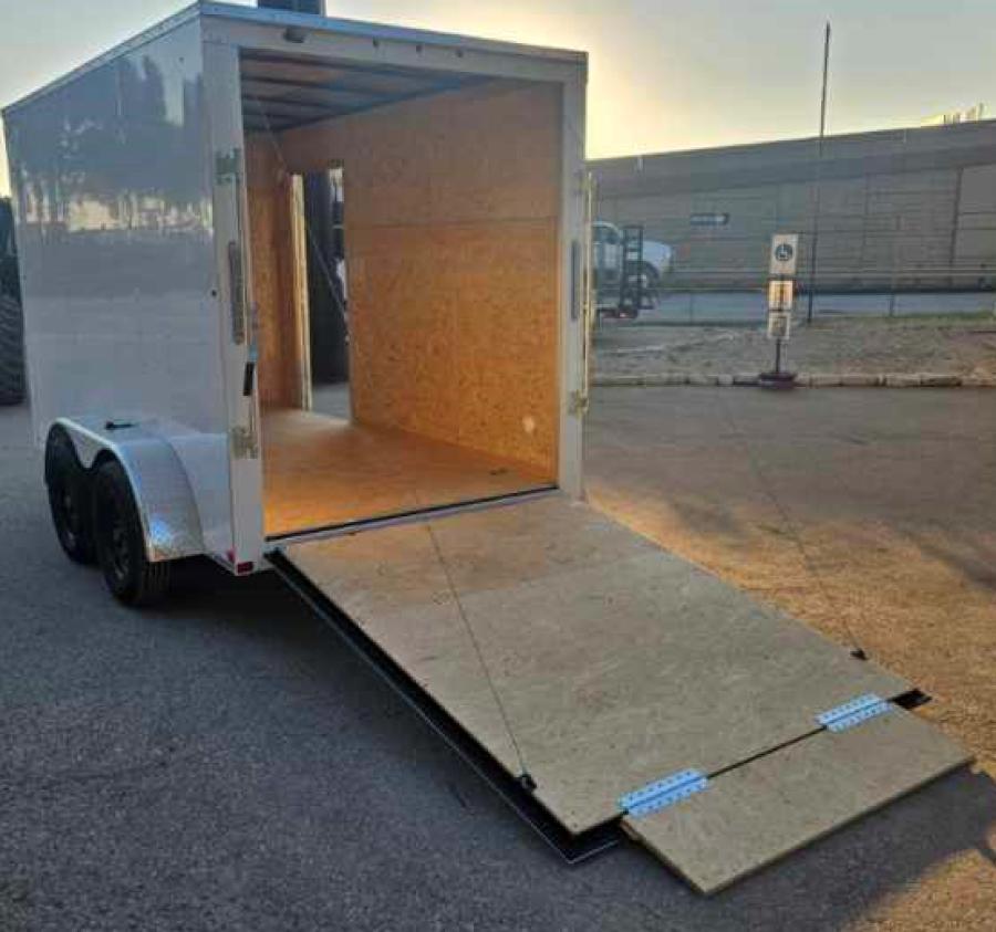 7X14 CARRY-ON 7X14 ENCLOSED 7K RD W Image 2