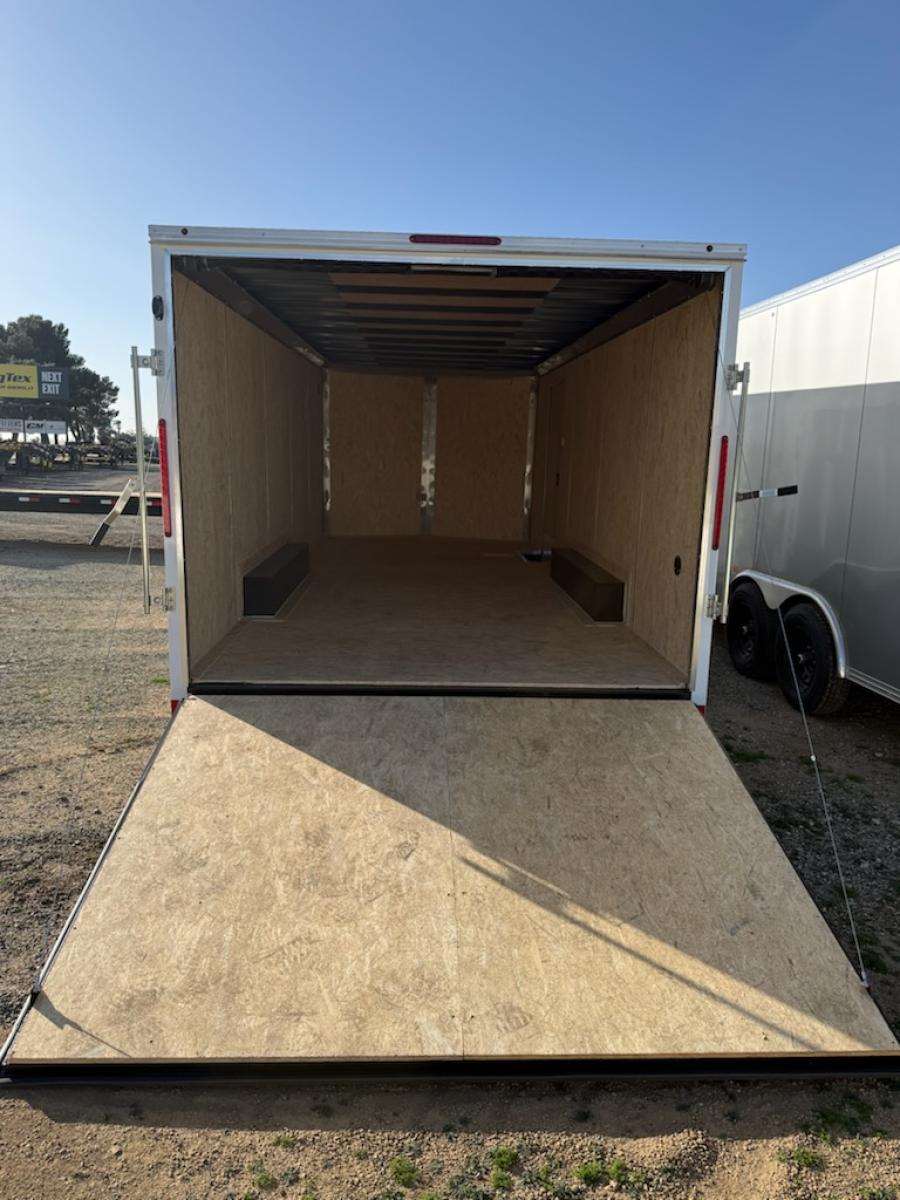 K-DX 85X20 EX DLX FLAT TOP VNOSE ENCLOSED CARGO 7K Image 1